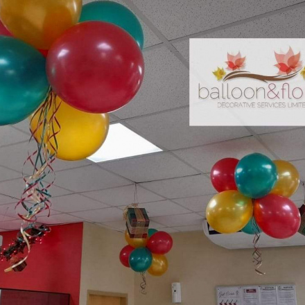 Bunch of 6 balloons
